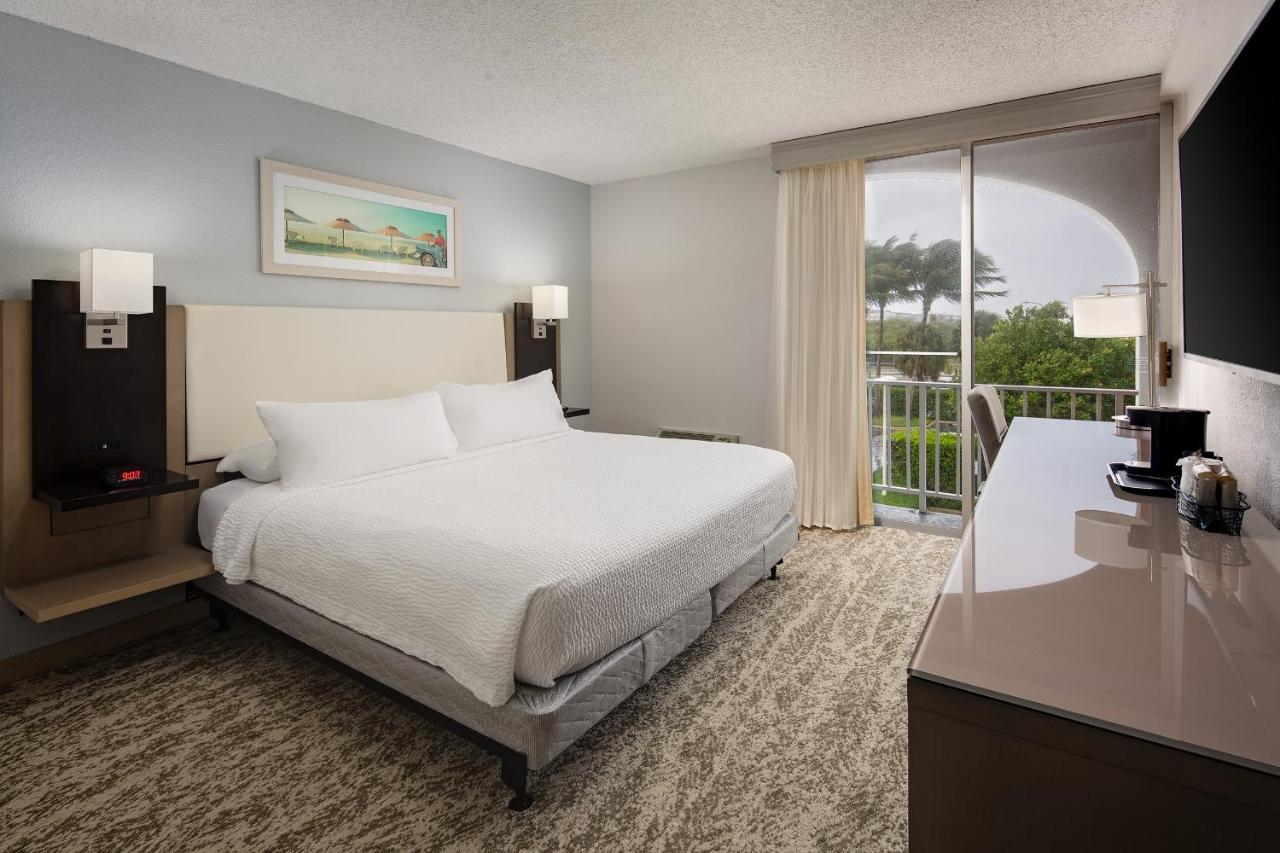 Fairfield Inn And Suites By Marriott Palm Beach Kültér fotó